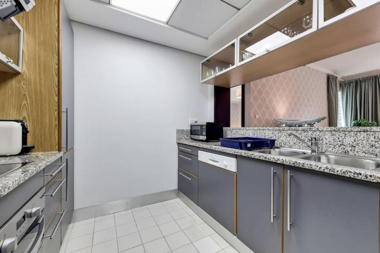 Al Majara 2, Dubai Marina - Tranquil One Bedroom Екстер'єр фото