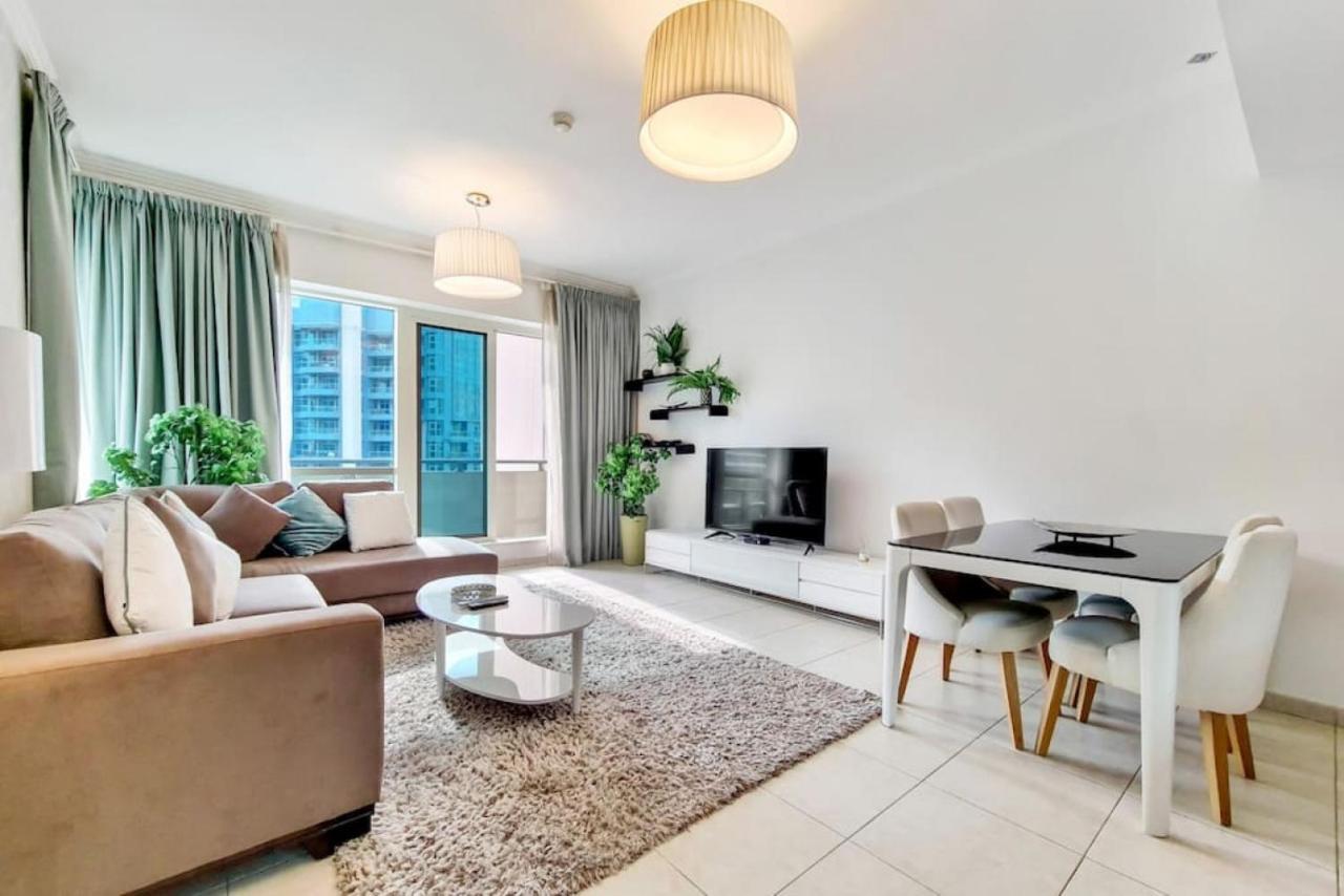 Al Majara 2, Dubai Marina - Tranquil One Bedroom Екстер'єр фото